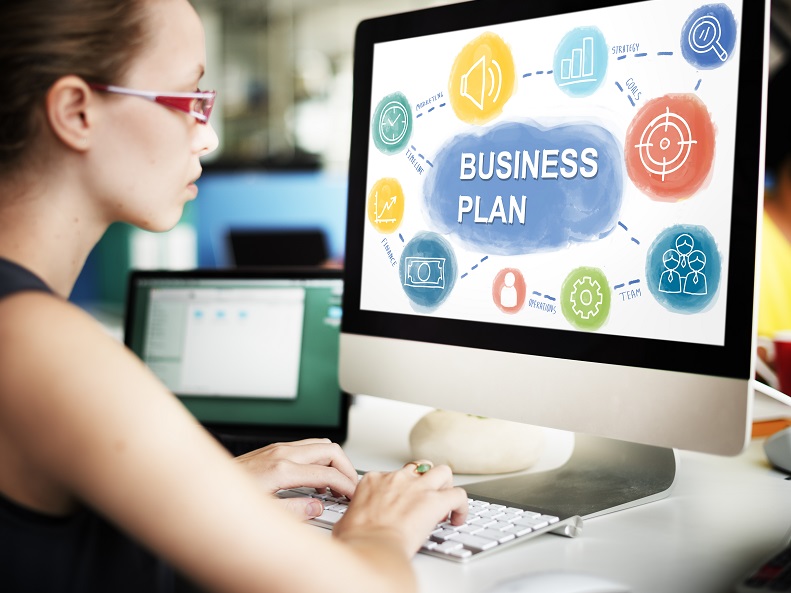 7 Features Every High Converting Business Website Needs Today